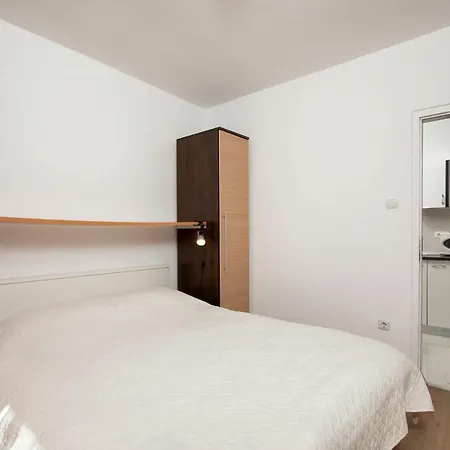 Marija 821 Apartment