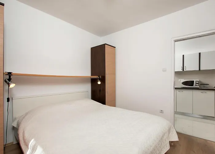 Marija 821 Apartment