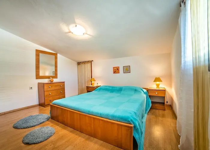 Apartment Marija 821 *