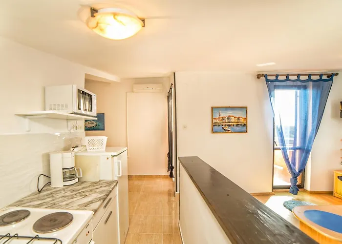 Marija 821 Apartment Pula